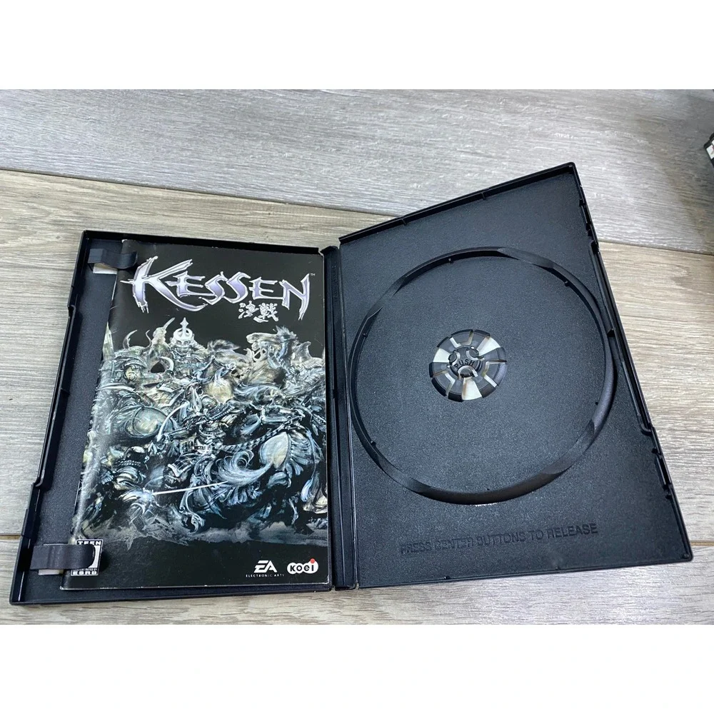 Kessen Sony PlayStation 2 PS2 2000 Real Time Strategy Koei SLUS-20098 no game